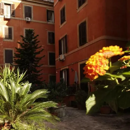 Casa Veniero Rome
